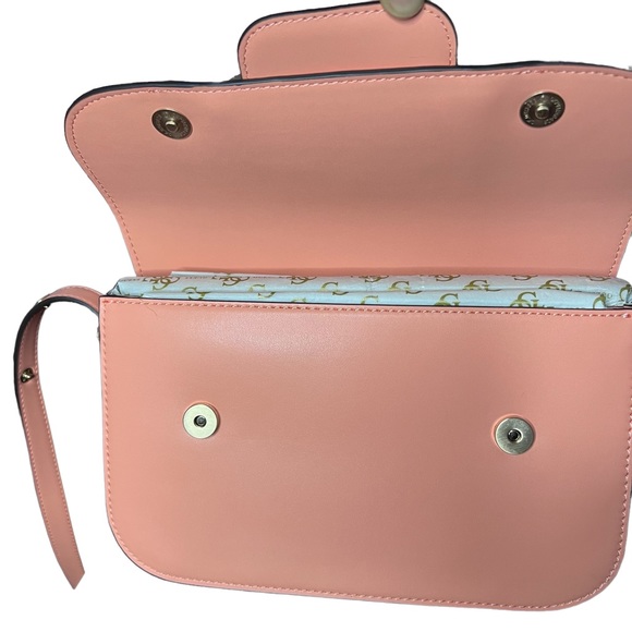 Guess Hensley Purse - Picture 5 of 10